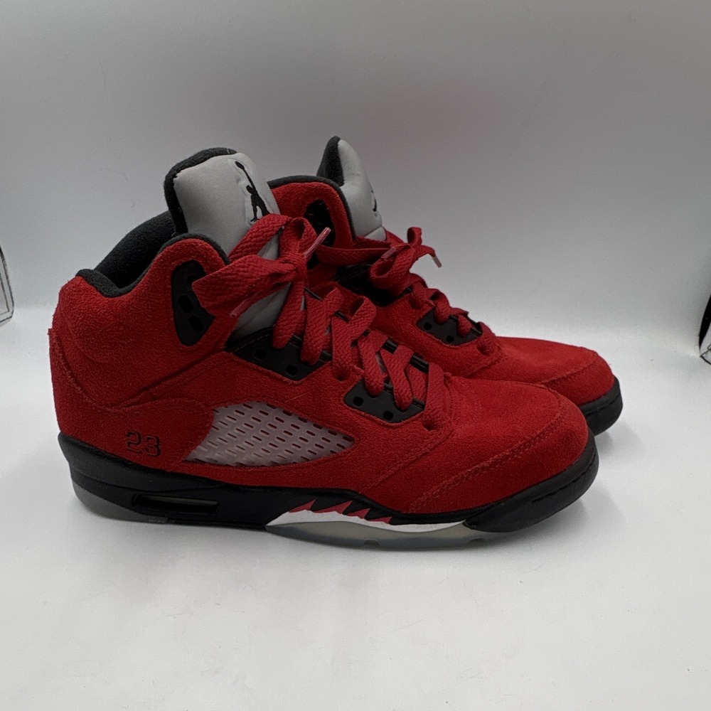 Jordan Air Jordan 5 Retro Mid Raging Bull Sneakers 5.5Y Red Black 440888-600 - Picture 2 of 11